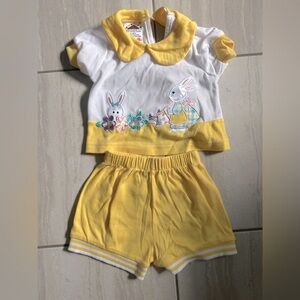 Vintage Easter bunny two piece outfit size 3/6 M‎